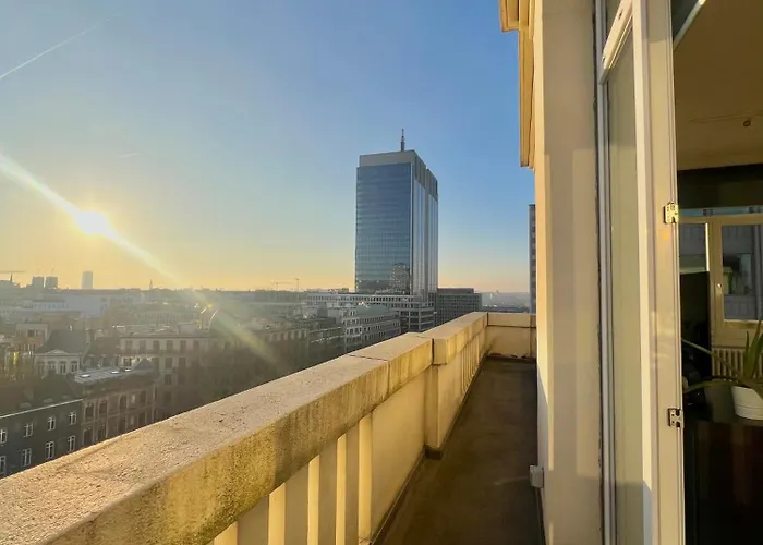 Lovely Loft In Panoramic View! Lejlighed