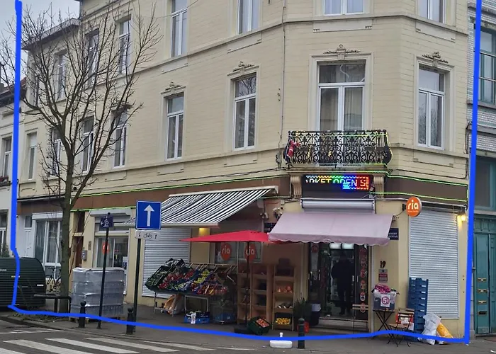 Sauna, Atomium, Expo Brussels, Stadium Roi Baudoin, Kinepolis, Planetarium, Centre 公寓 *