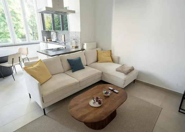 Cozy&luxurious In Brussels, Laeken Appartement Brussel