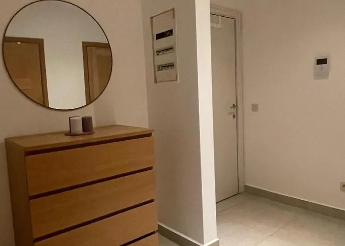 Cozy And Luxurious In Brussels, Laeken Apartamento *