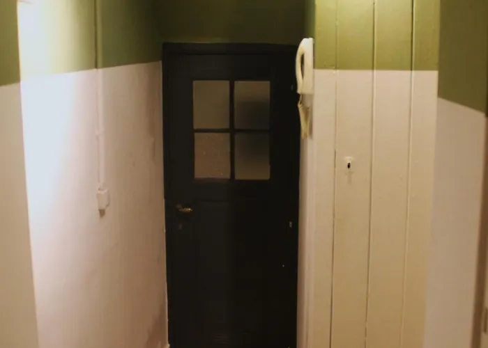 Madame Ii בריסל