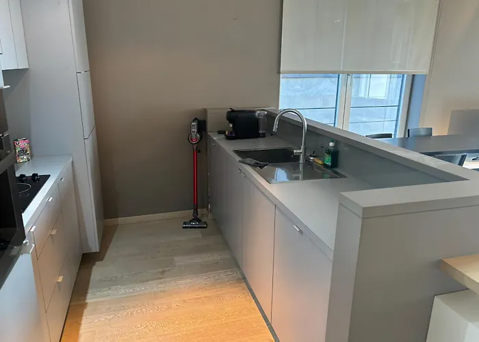 Comfortable Two Bedroom In Center Appartamento Bruxelles