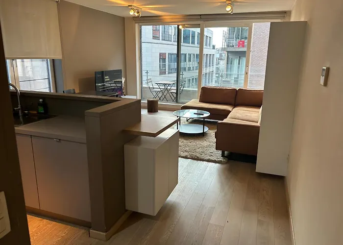 Appartamento Comfortable Two Bedroom In Center Bruxelles