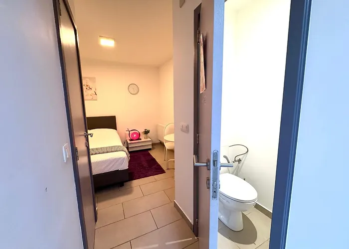 Cosy A Metro Vandervelde 브뤼셀