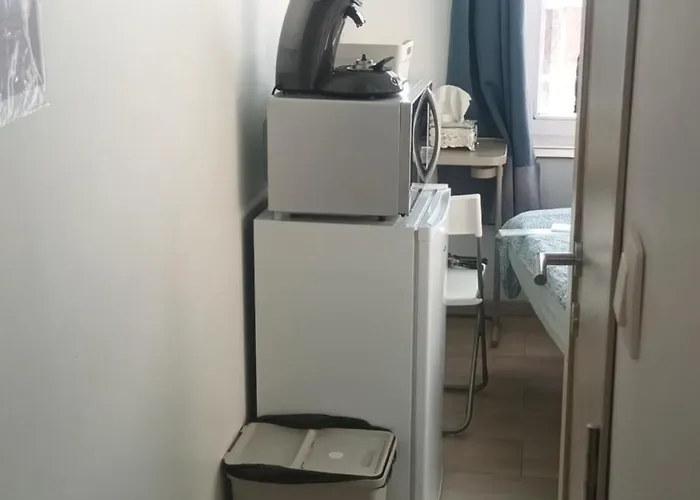 公寓 布鲁塞尔机场私人一室公寓