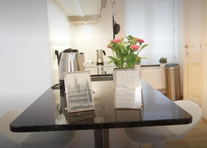 Heart Of Escape, Steps From Bourse *