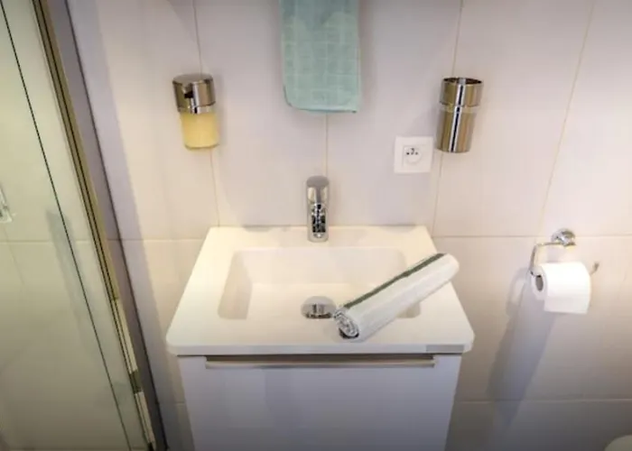 Lägenhet Heart Of Escape, Steps From Bourse Bryssel