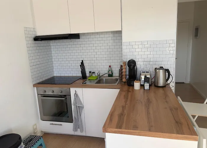 Bright Close To Everything! Brüsszel