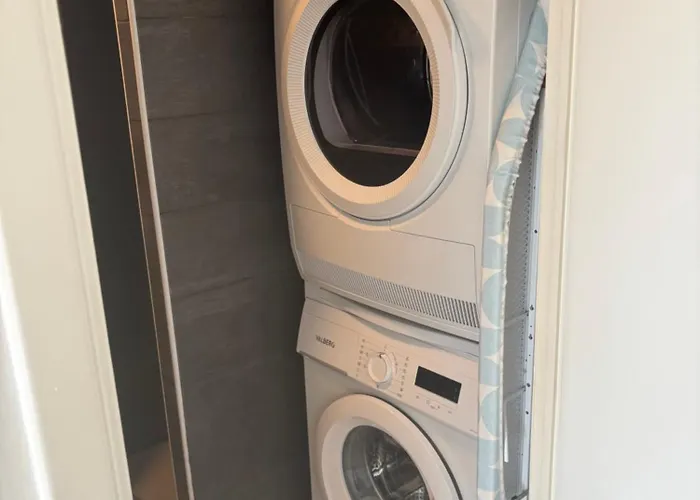 Apartman Bright Close To Everything!