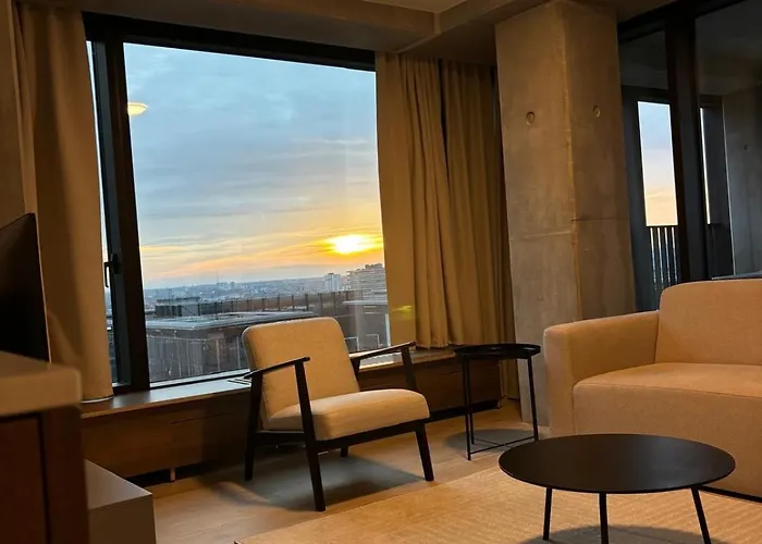 Luxurious In Center 公寓