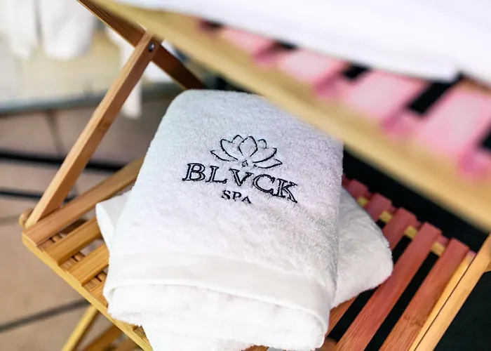 Blvck فندق مبيت وإفطار