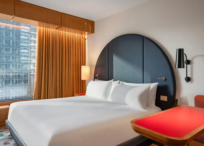 The Standard, Hotel 5*