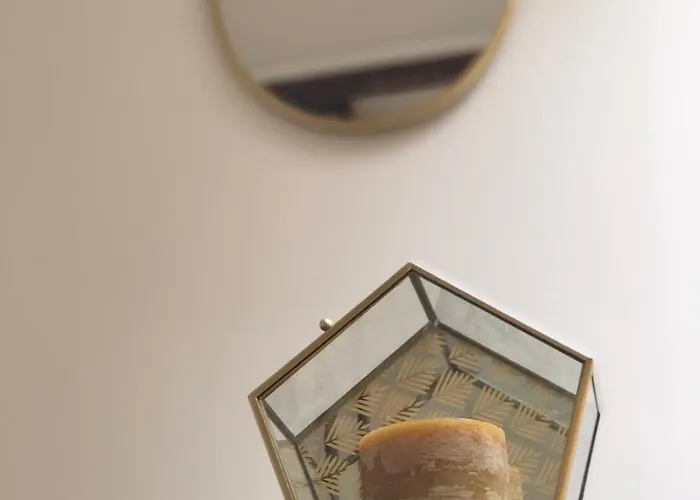 Absolute Charm 3 Bedroom 3 Bathroom With Ac Eu District Apartment