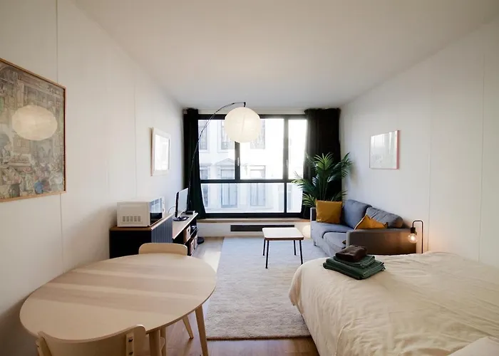 Brand New&cosy - Louise&stéphanie Area