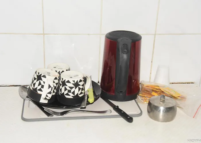 Confort Gare De L'ouest, Troisiemes Etages Appartement *