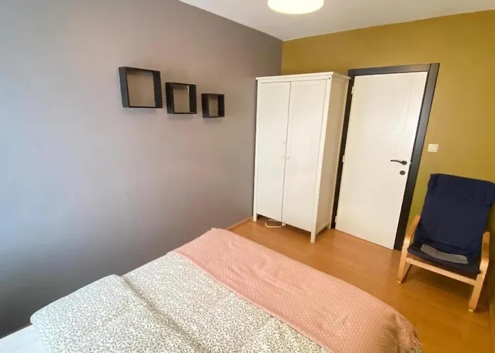 Strelitzyahouse Διαμέρισμα