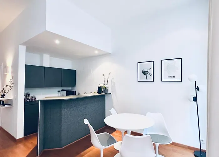 Superbe Au Coeur Du Sablon Apartment Brussels