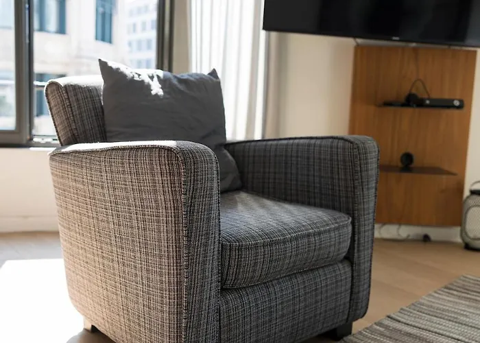 Downtown Splendor V *