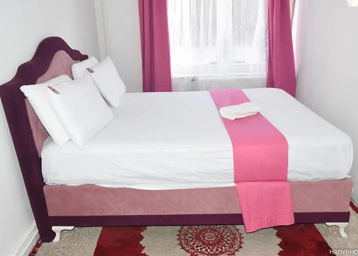 1 Confort Gare De L'ouest Apartment *