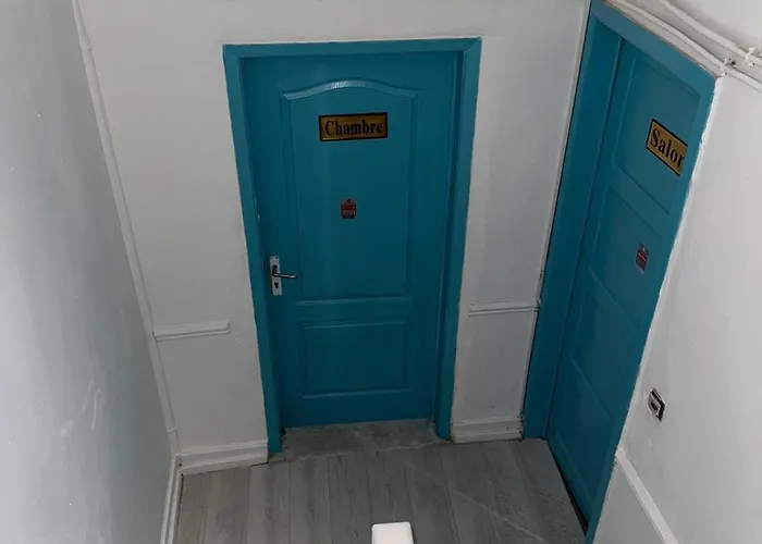 1 Confort Gare De L'ouest *