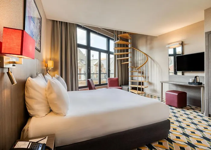 Alma Grand Place Hotel