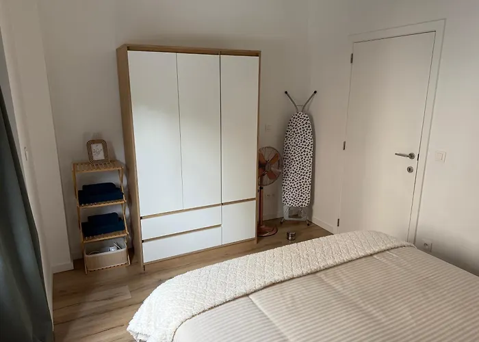 Cozy South-up And Ground