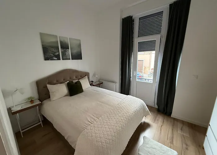 Cozy South-up And Ground * بروكسل