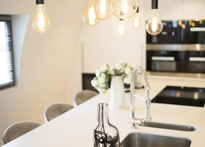 Triplex Penthouse In The Center Brusel