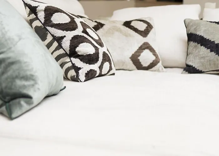 Aparthotel Triplex Penthouse In The Center