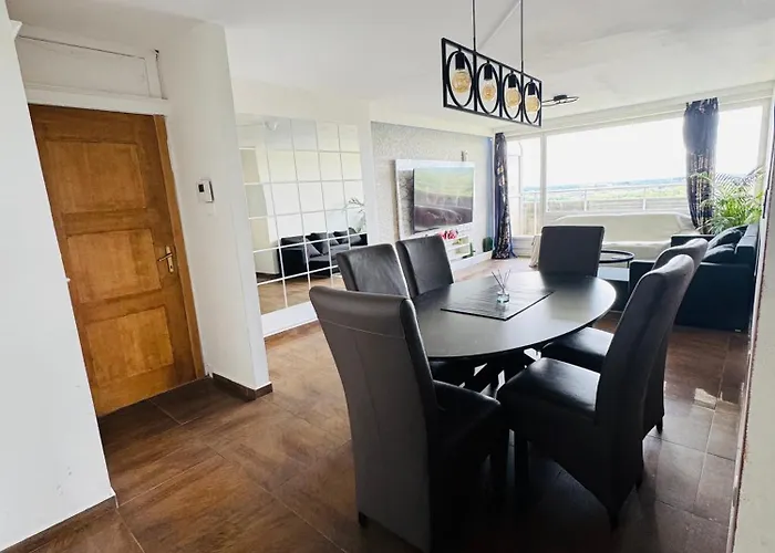 Apartment Meuble 92m2 + 2 Terrasses Brüssel