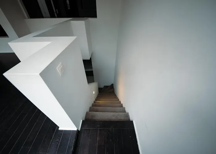 Prestige - Uptown Apartment *