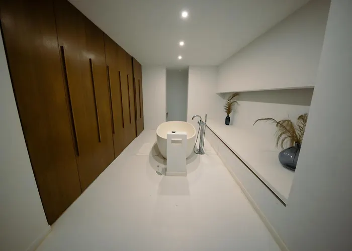 Prestige - Uptown * Brüssel