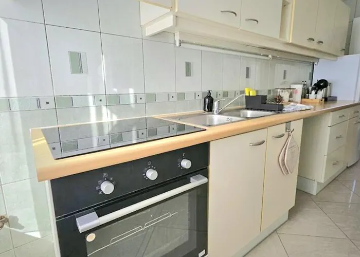 Proche Du Centre De 5 Personnes Apartment *