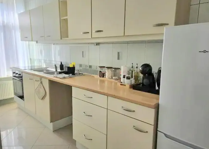 Apartment Proche Du Centre De 5 Personnes *