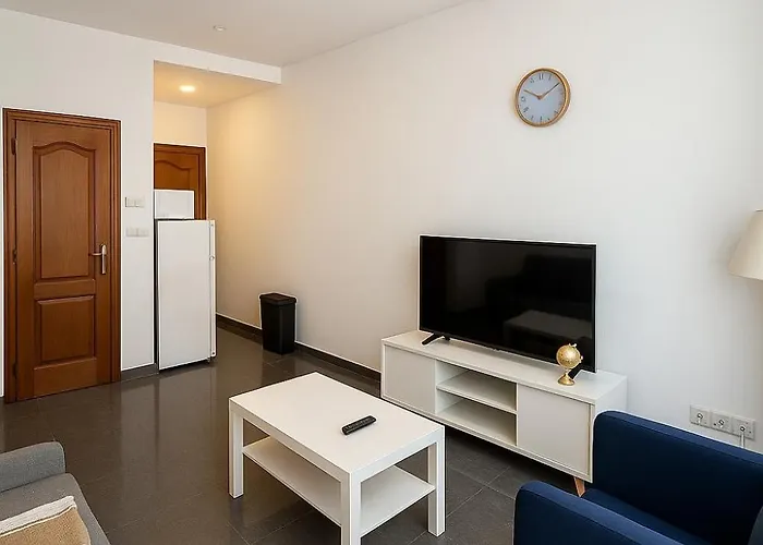 Apartman Cosy Midi Station *