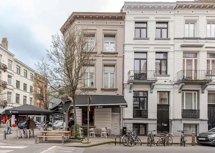 Elegant In Chatelain Ixelles Appartement Brussel