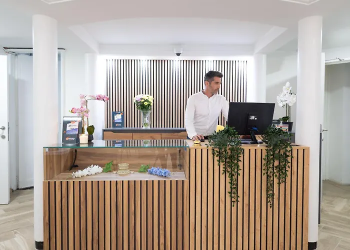 Abberdeen מלון 2*