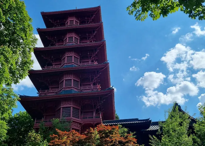 Chinese Pavilion Park - Magnificent *