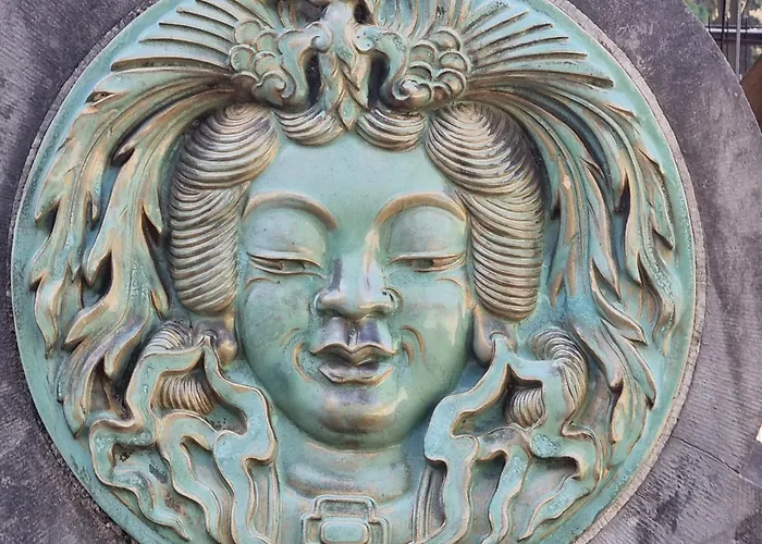 Chinese Pavilion Park - Magnificent