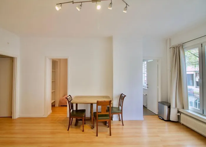 Appartement Very & Large Studio-plasky Brussel