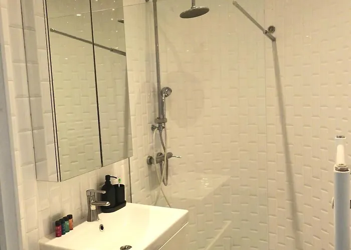 Beautiful 2 Bedroom In Place Flagey Bxl *