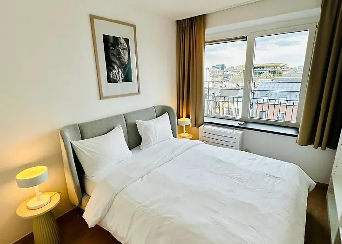 Grand Place View - 2bd - Exclusive Apartment *