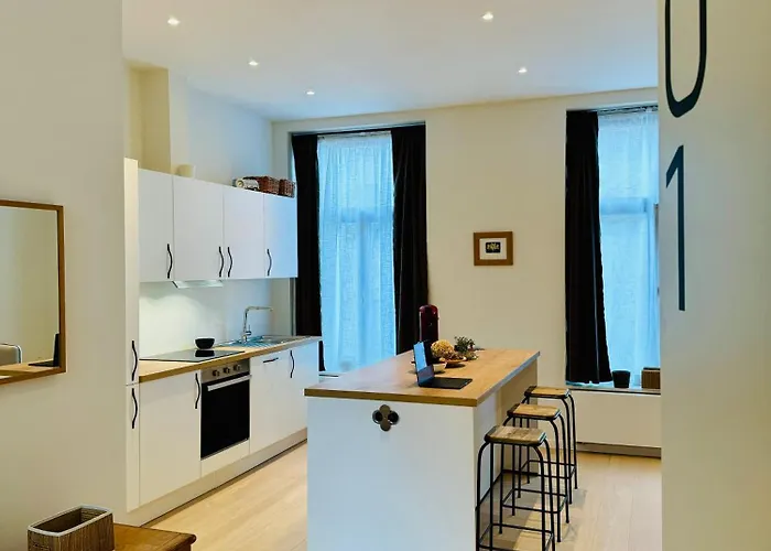 לינה וארוחת בוקר My Haus Saint Catherine בריסל