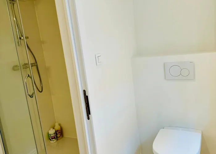 My Haus Saint Catherine לינה וארוחת בוקר בריסל