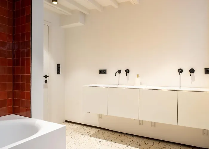 Jardin Du Beguinage - Peaceful Luxury In Holiday home Brussels