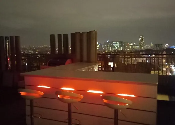 Panorama Vue Penthouse Apartment *