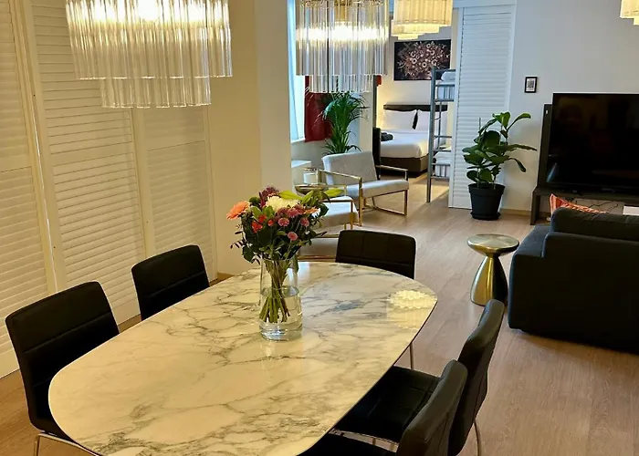 Grand Place - Prime Location 2 Bedroom Apartment Brussels