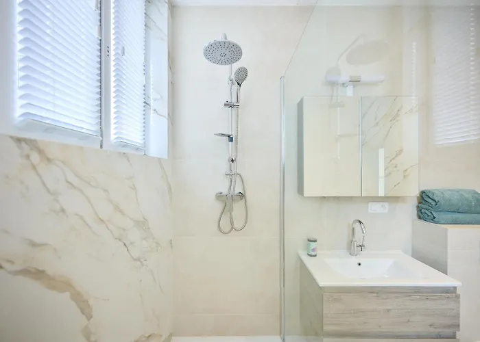 Louise Center Brussel