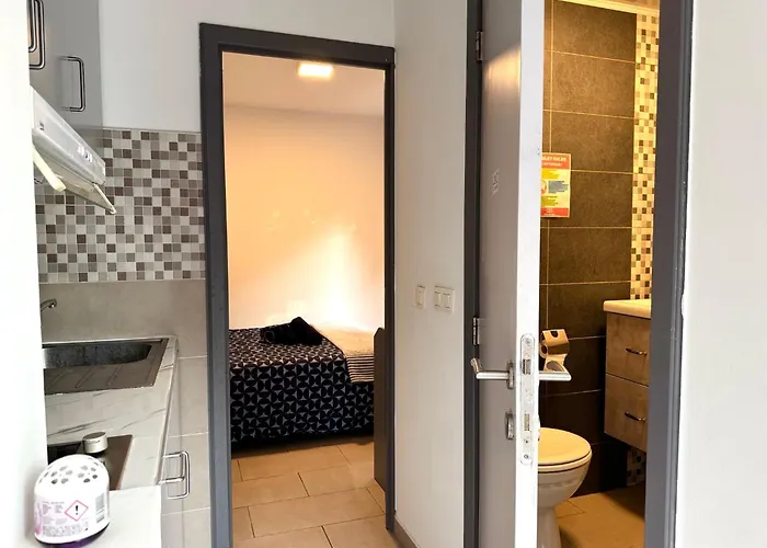 아파트 Cosy A Metro Vandervelde 브뤼셀