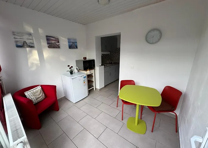 Cosy A Metro Vandervelde דירה בריסל